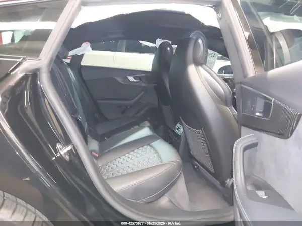 WUABWCF5XKA904305 2019 AUDI RS5 - Image 8