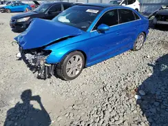 WUABWGFF0J1902805 2018 AUDI RS3