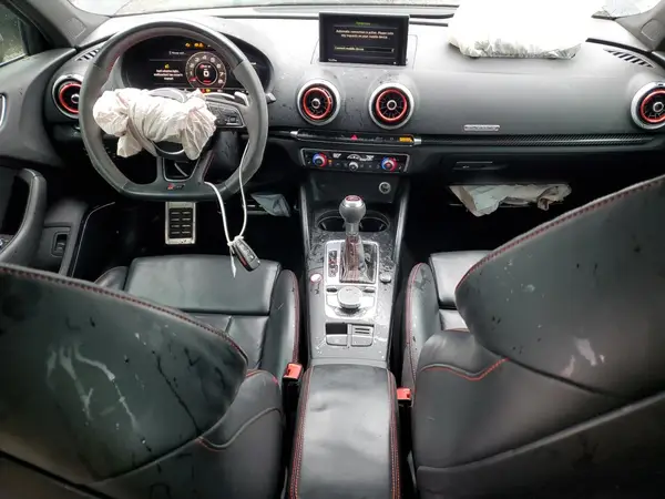 WUABWGFF0J1905767 2018 AUDI RS3 - Image 8
