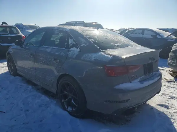 WUABWGFF1J1902747 2018 AUDI RS3 - Image 2