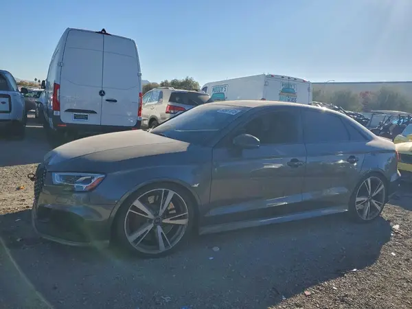 WUABWGFF2J1902983 2018 AUDI RS3
