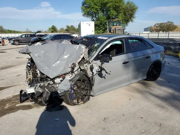 WUABWGFF2KA900796 2019 AUDI RS3 - Image 1