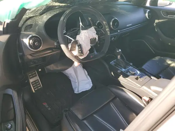 WUABWGFF2KA900796 2019 AUDI RS3 - Image 8