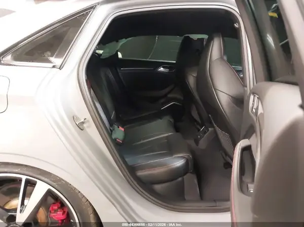 WUABWGFF2KA902998 2019 AUDI RS3 - Image 8
