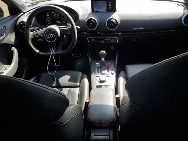 WUABWGFF2KA906646 2019 AUDI RS3 - Image 8