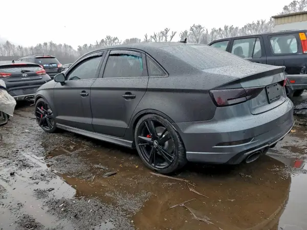WUABWGFF2KA907604 2019 AUDI RS3 - Image 2