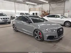 WUABWGFF3J1900661 2018 AUDI RS3