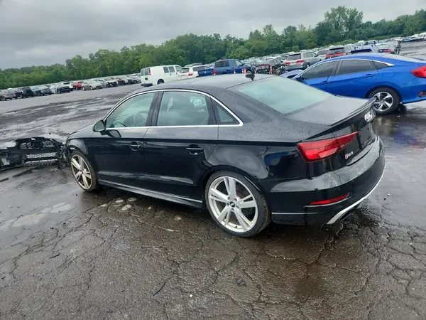 WUABWGFF4J1903892 2018 AUDI RS3 - Image 2