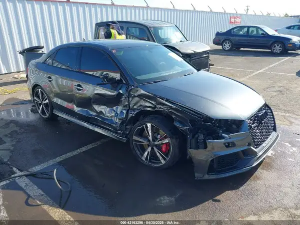 WUABWGFF4KA906650 2019 AUDI RS3 - Image 1