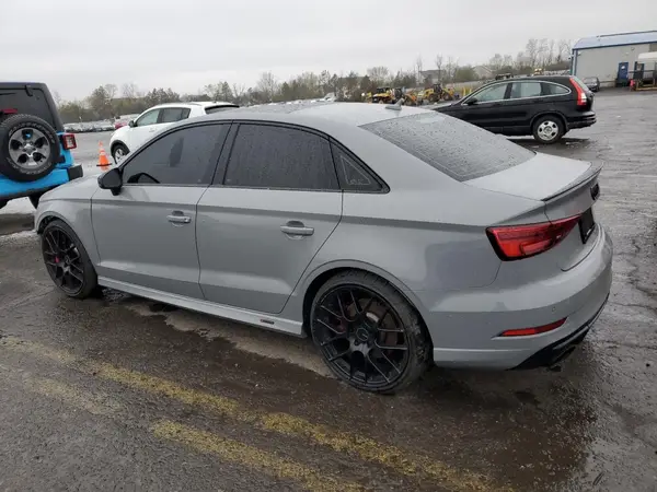 WUABWGFF5J1906073 2018 AUDI RS3 - Image 2