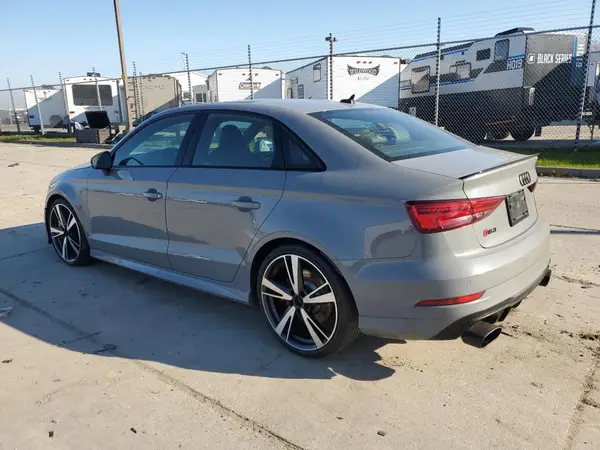 WUABWGFF5KA906737 2019 AUDI RS3 - Image 2