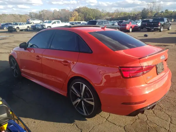 WUABWGFF6J1901920 2018 AUDI RS3 - Image 2