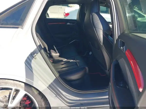 WUABWGFF6J1903716 2018 AUDI RS3 - Image 8