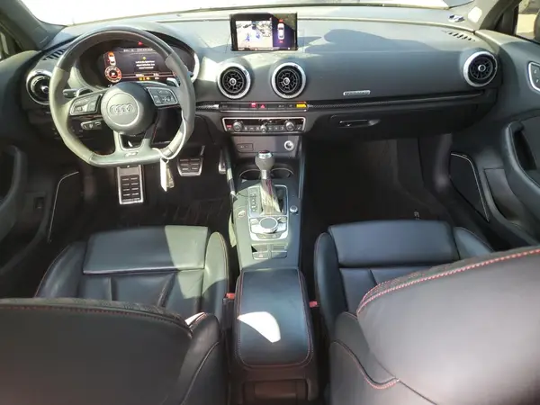 WUABWGFF6J1908110 2018 AUDI RS3 - Image 8