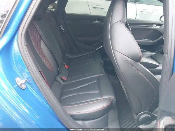 WUABWGFF7J1905717 2018 AUDI RS3 - Image 8