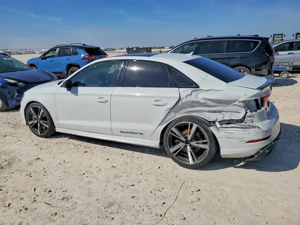 WUABWGFF7J1905815 2018 AUDI RS3 - Image 2