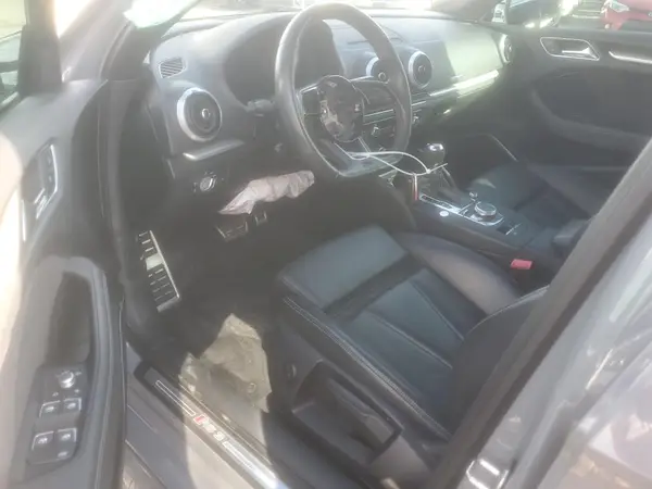 WUABWGFF7KA904309 2019 AUDI RS3 - Image 8