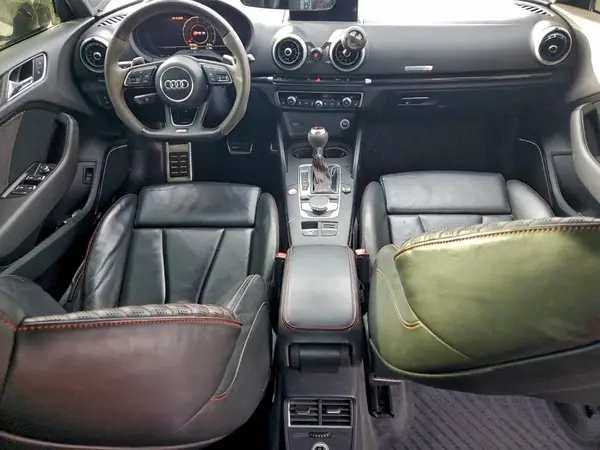 WUABWGFF8J1900087 2018 AUDI RS3 - Image 8