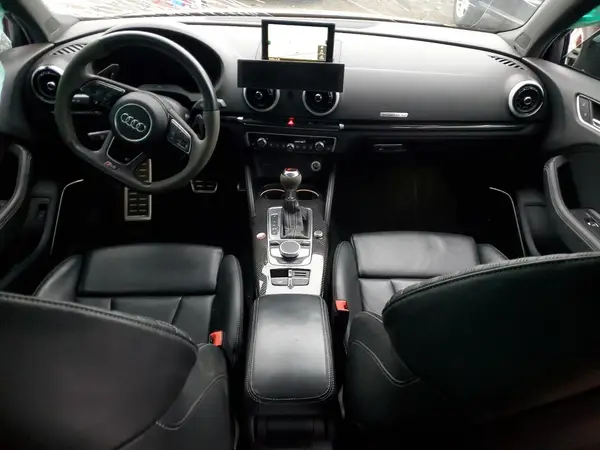 WUABWGFF8J1904172 2018 AUDI RS3 - Image 8