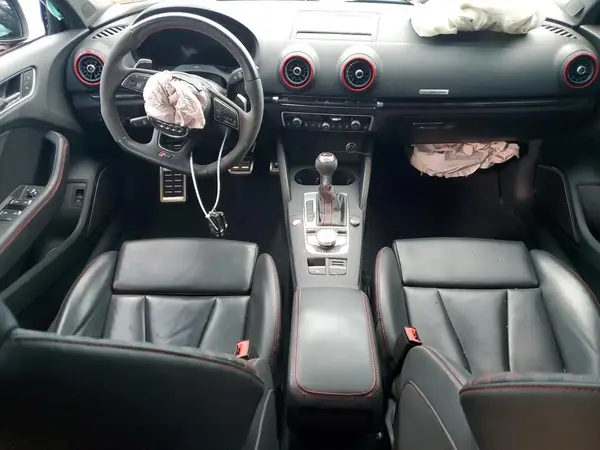 WUABWGFF8J1904625 2018 AUDI RS3 - Image 8