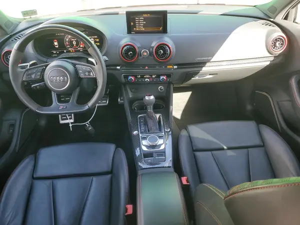 WUABWGFF8J1905063 2018 AUDI RS3 - Image 8