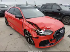 WUABWGFF8J1905483 2018 AUDI RS3