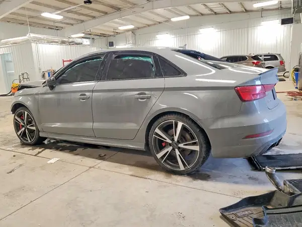 WUABWGFF8J1906312 2018 AUDI RS3 - Image 2
