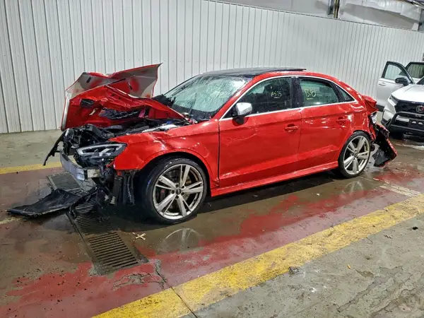 WUABWGFF8J1906729 2018 AUDI RS3
