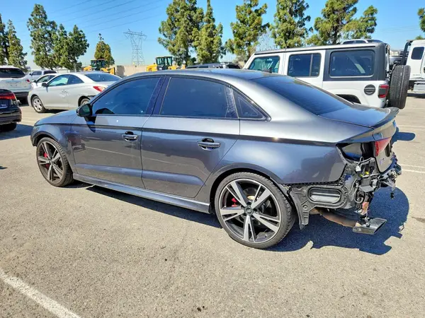 WUABWGFF8KA904691 2019 AUDI RS3 - Image 2