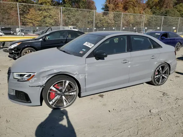 WUABWGFF8KA907686 2019 AUDI RS3 - Image 1