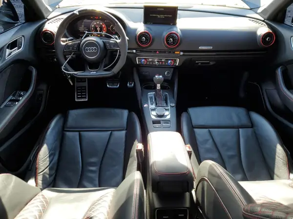 WUABWGFF9J1900762 2018 AUDI RS3 - Image 8