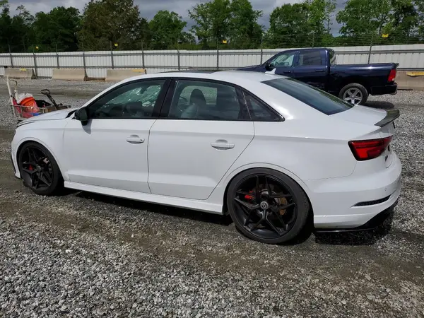 WUABWGFF9J1905864 2018 AUDI RS3 - Image 2