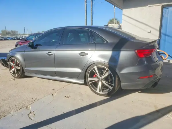 WUABWGFF9KA900794 2019 AUDI RS3 - Image 2