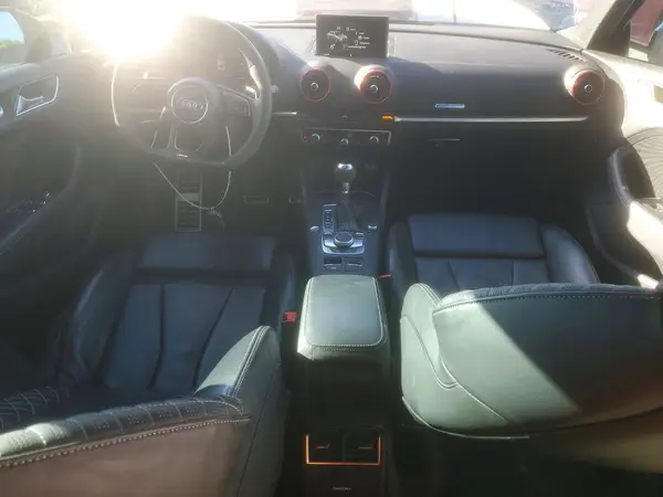 WUABWGFF9KA900794 2019 AUDI RS3 - Image 8