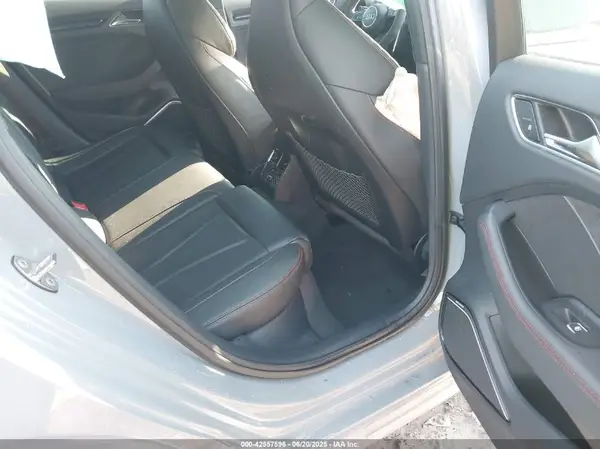 WUABWGFF9KA901895 2019 AUDI RS3 - Image 8