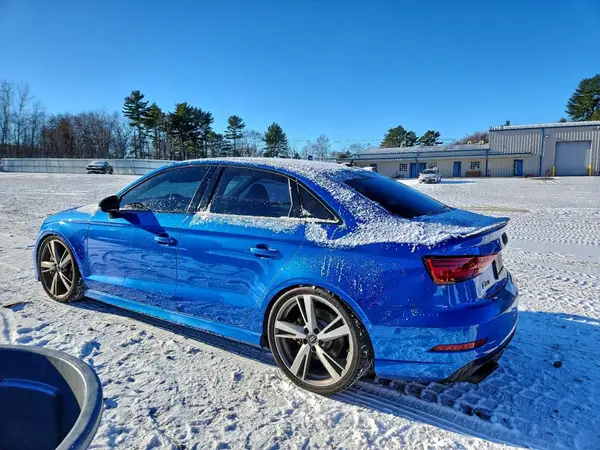 WUABWGFF9KA902349 2019 AUDI RS3 - Image 2