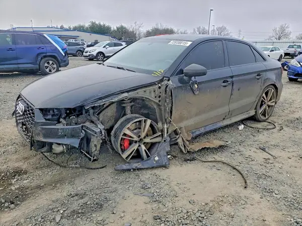 WUABWGFF9KA905820 2019 AUDI RS3