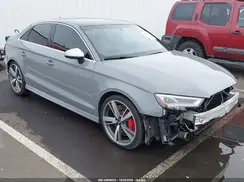 WUABWGFFXH1900361 2017 AUDI RS3