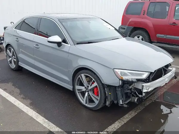 WUABWGFFXH1900361 2017 AUDI RS3