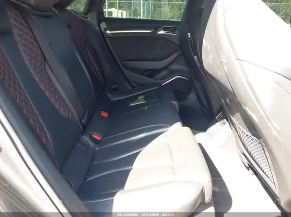 WUABWGFFXJ1901709 2018 AUDI RS3 - Image 8