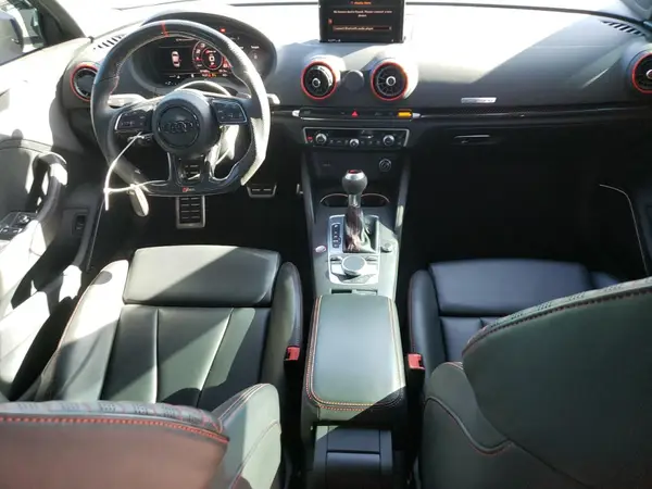 WUABWGFFXJ1904318 2018 AUDI RS3 - Image 8