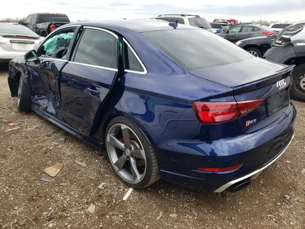 WUABWGFFXJ1906831 2018 AUDI RS3 - Image 2