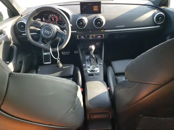 WUABWGFFXKA906071 2019 AUDI RS3 - Image 8