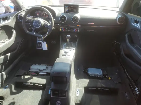 WUABWHFF1J1903466 2018 AUDI RS3 - Image 8
