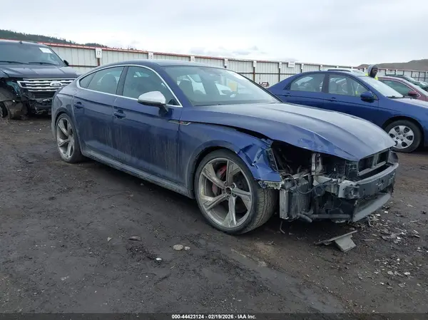 WUACWCF53KA903422 2019 AUDI RS5 - Image 1