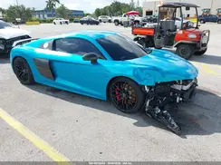 WUAEAAFX8J7900475 2018 AUDI R8