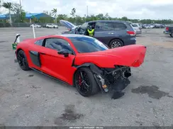 WUAEEAFX1L7900938 2020 AUDI R8