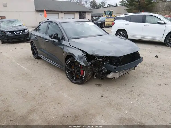 WUAG4DGY5RA900022 2024 AUDI RS3