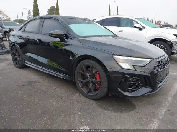WUAG4DGY8RA900872 2024 AUDI RS3