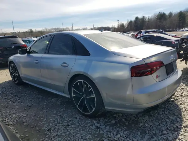 WUAJ5AFD0HN900064 2017 AUDI S8 - Image 2
